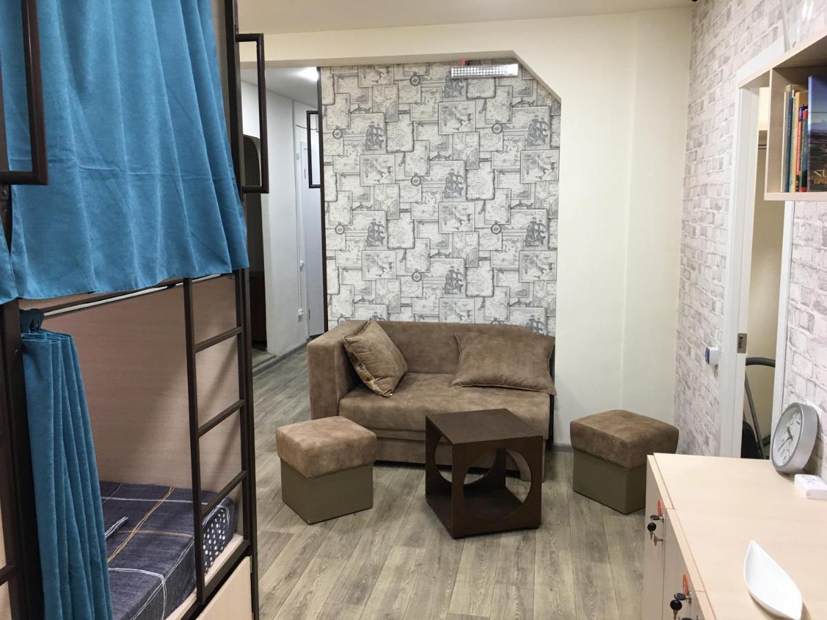 Bonvenon Capsule Hostel Yerevan Ngoại thất bức ảnh