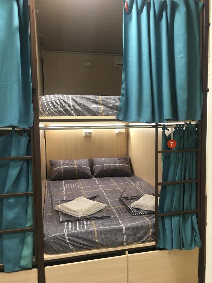 Bonvenon Capsule Hostel Yerevan Ngoại thất bức ảnh