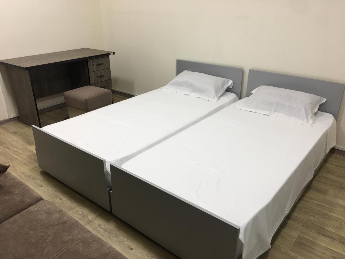 Bonvenon Capsule Hostel Yerevan Ngoại thất bức ảnh