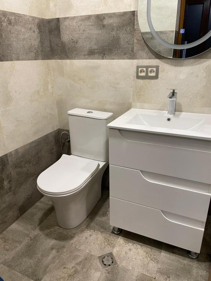 Bonvenon Capsule Hostel Yerevan Ngoại thất bức ảnh