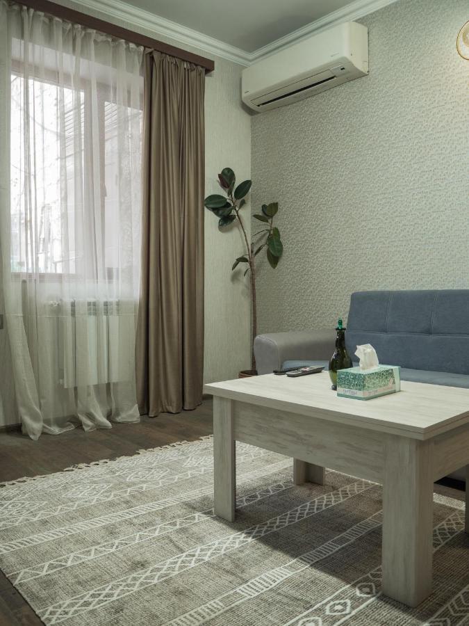 Bonvenon Capsule Hostel Yerevan Ngoại thất bức ảnh