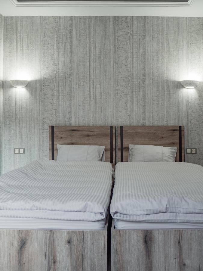 Bonvenon Capsule Hostel Yerevan Ngoại thất bức ảnh