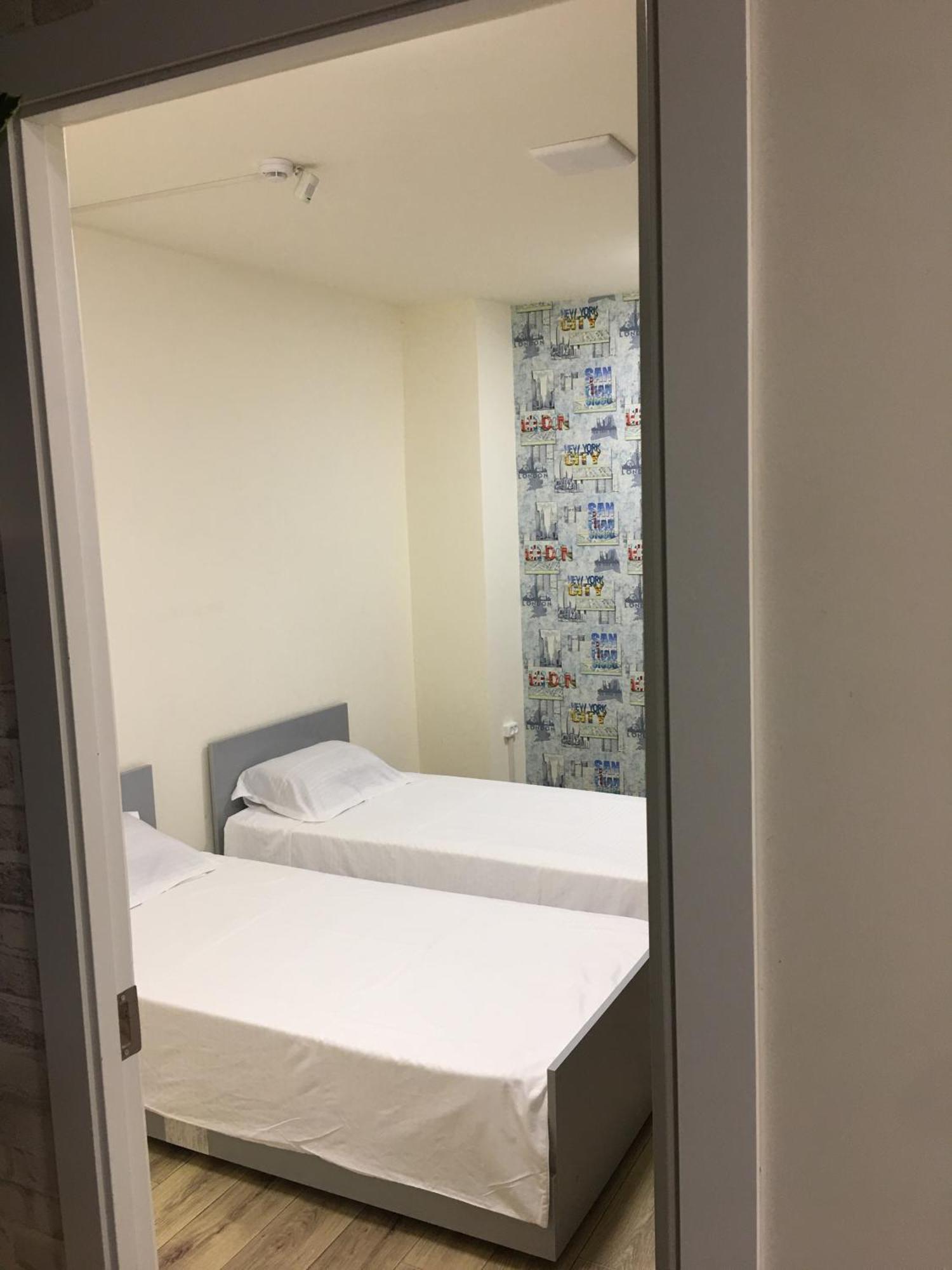 Bonvenon Capsule Hostel Yerevan Ngoại thất bức ảnh